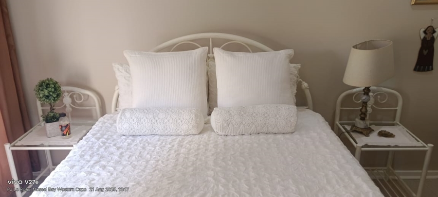 3 Bedroom Property for Sale in Hartenbos Central Western Cape